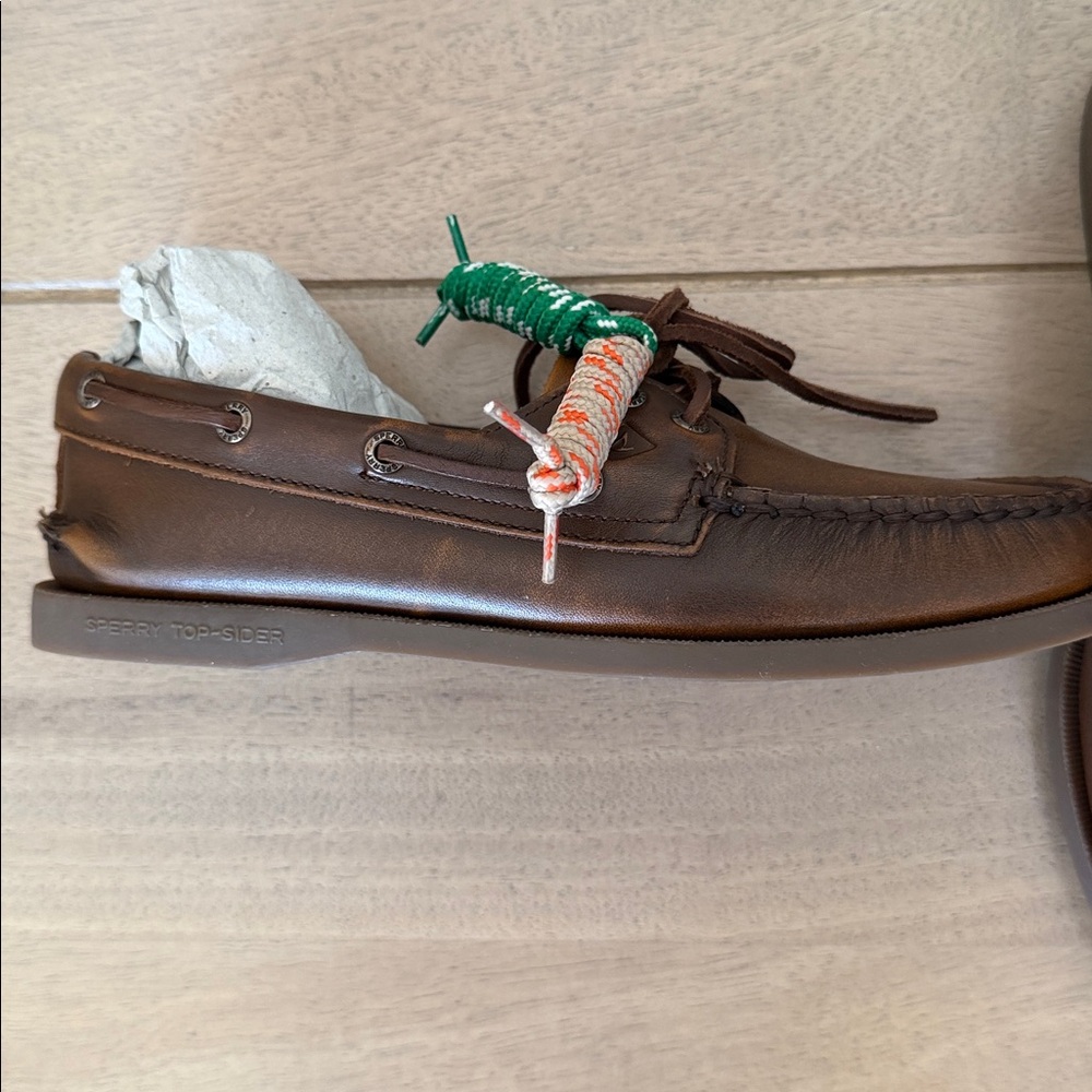 Sperry/Aritzia Distressed Brown Leather Boat Shoes w/ Green & Orange Rope Laces - Picture 2 of 5